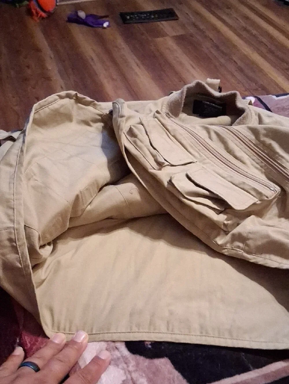 Men’s Khaki Multi-Pocket Outdoor Fishing Vest